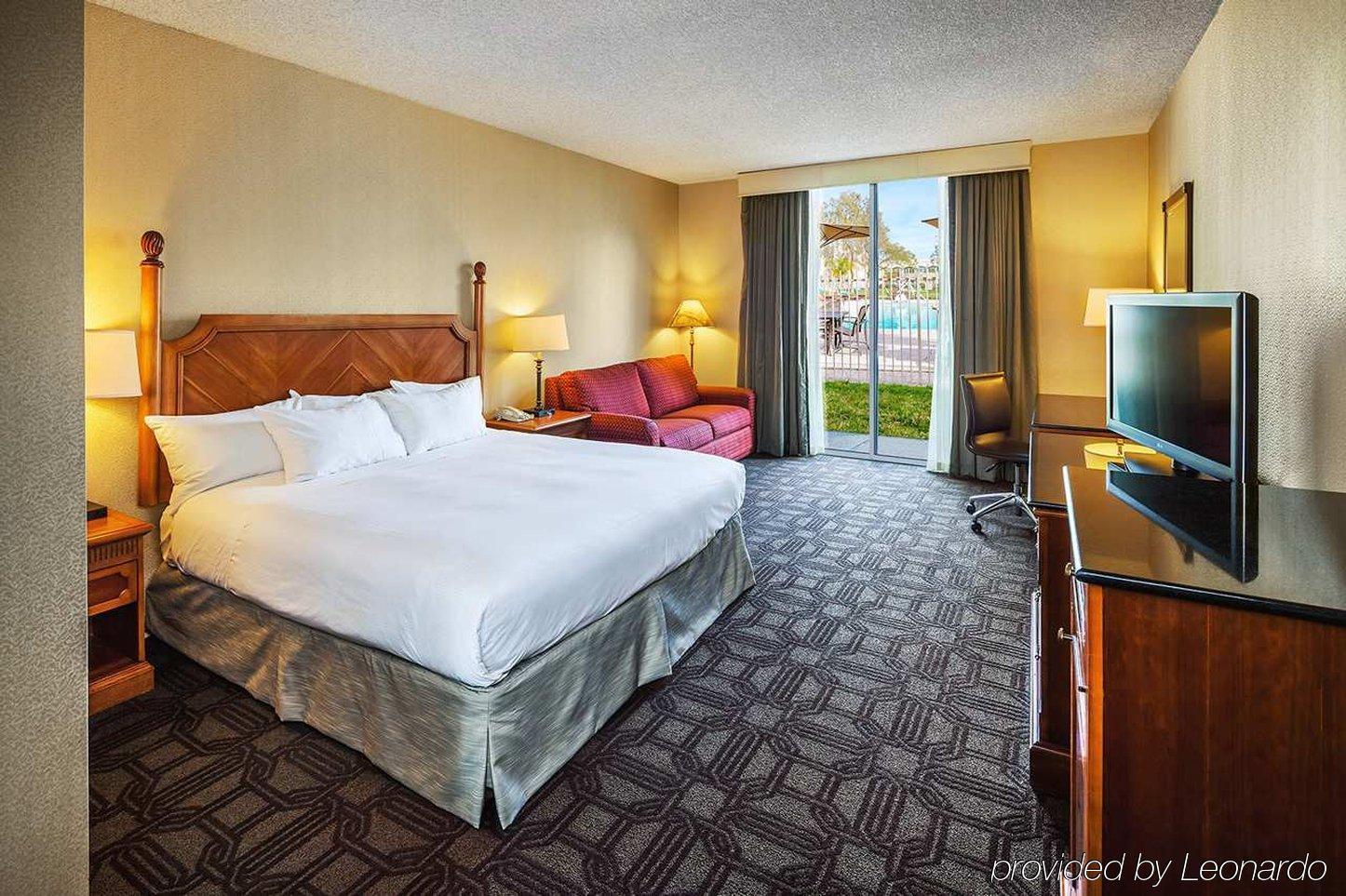 Hilton Oakland Airport Hotell Eksteriør bilde